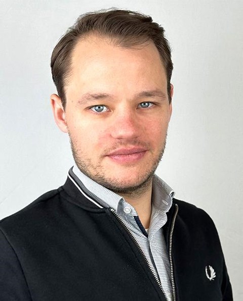 Porträtfoto Alexander Breulmann