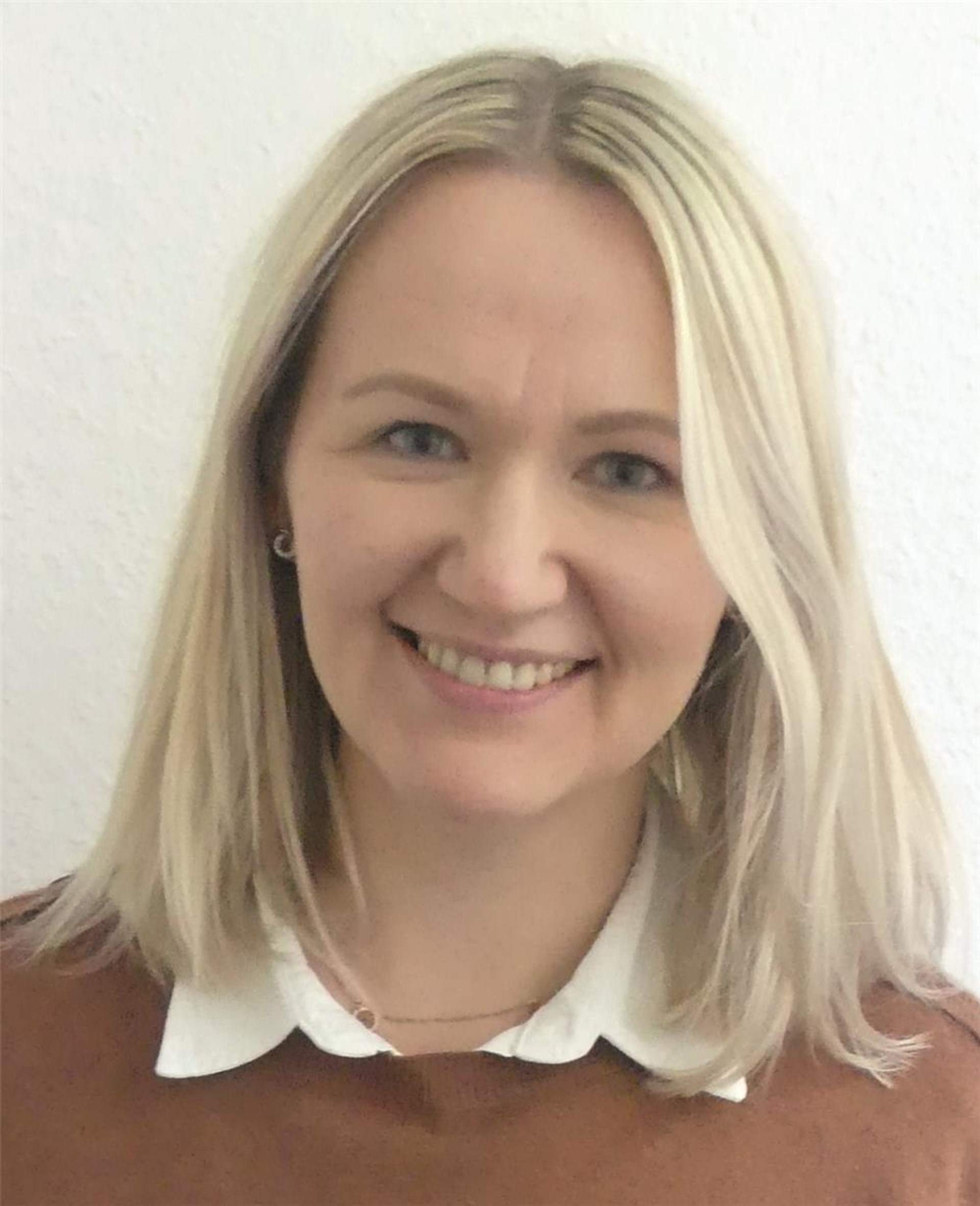 Isbrecht, Tatjana